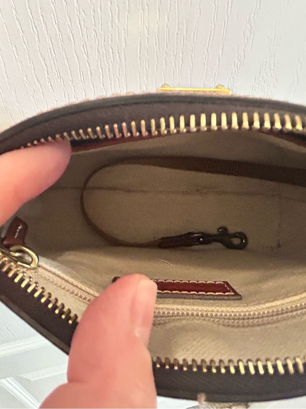 DOONEY & BOURKE Leather Mini Domed Crossbody - Picture 7 of 8